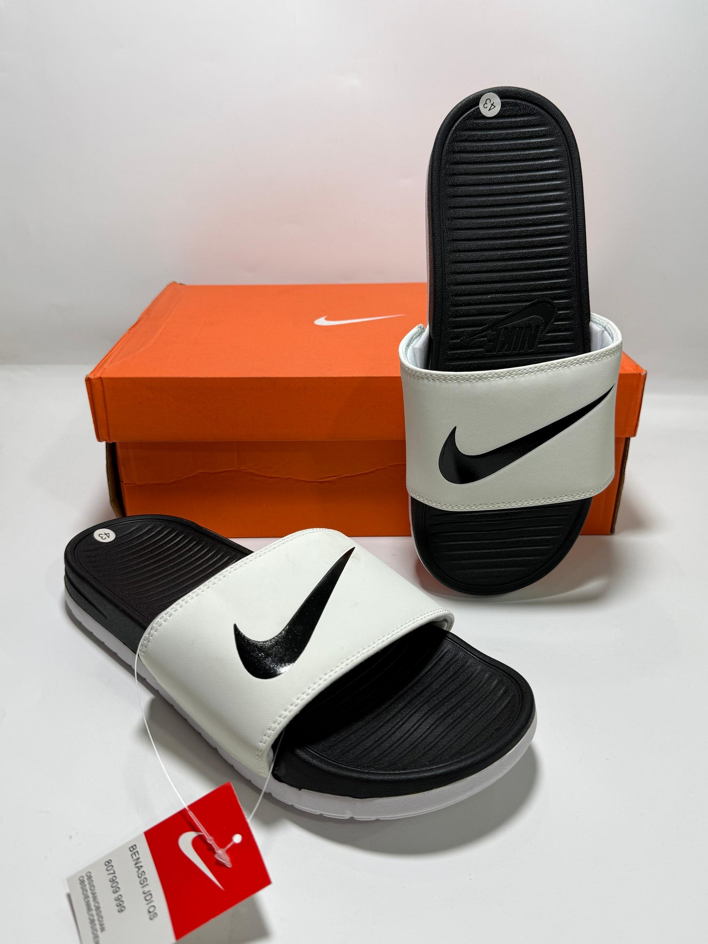 NIKE Slides (Premium ++)
