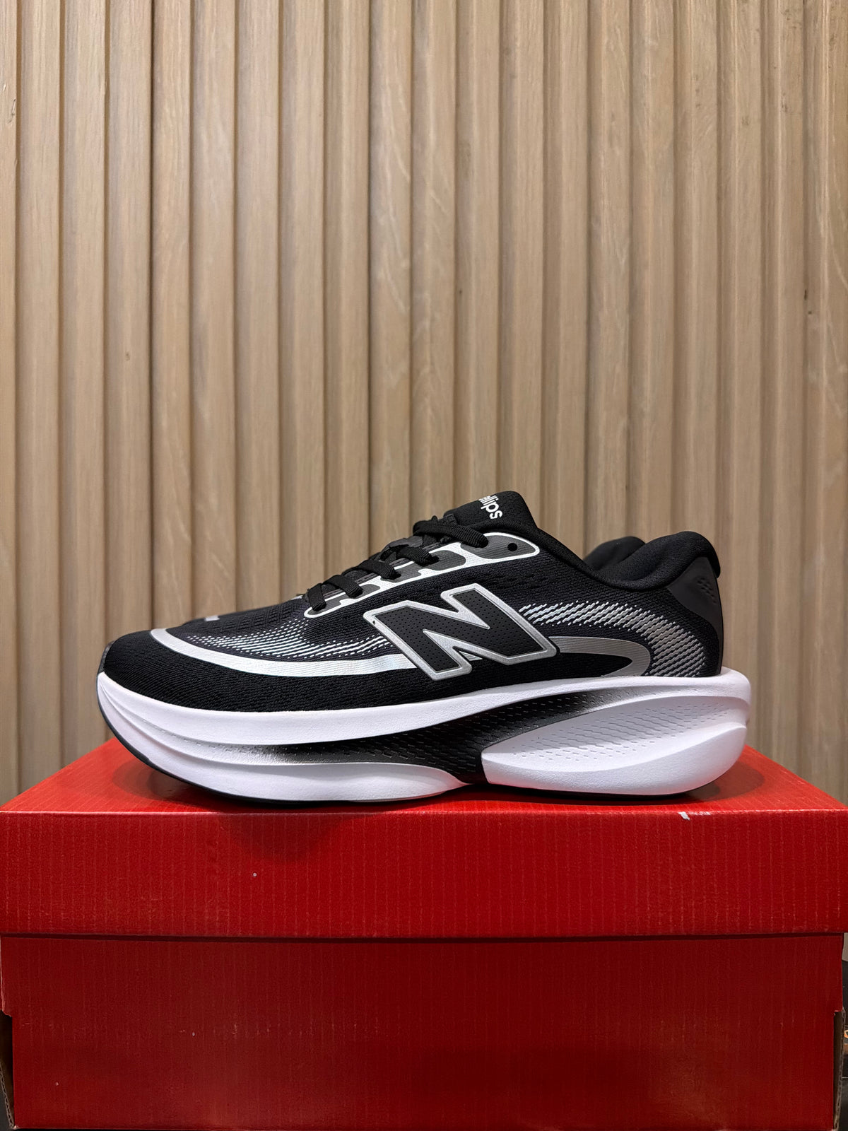 New Balance Ellipse