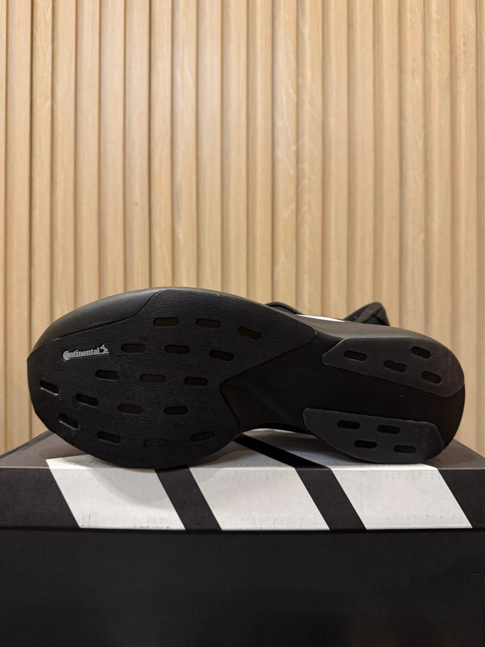 Adidas ADIZERO EVO SL