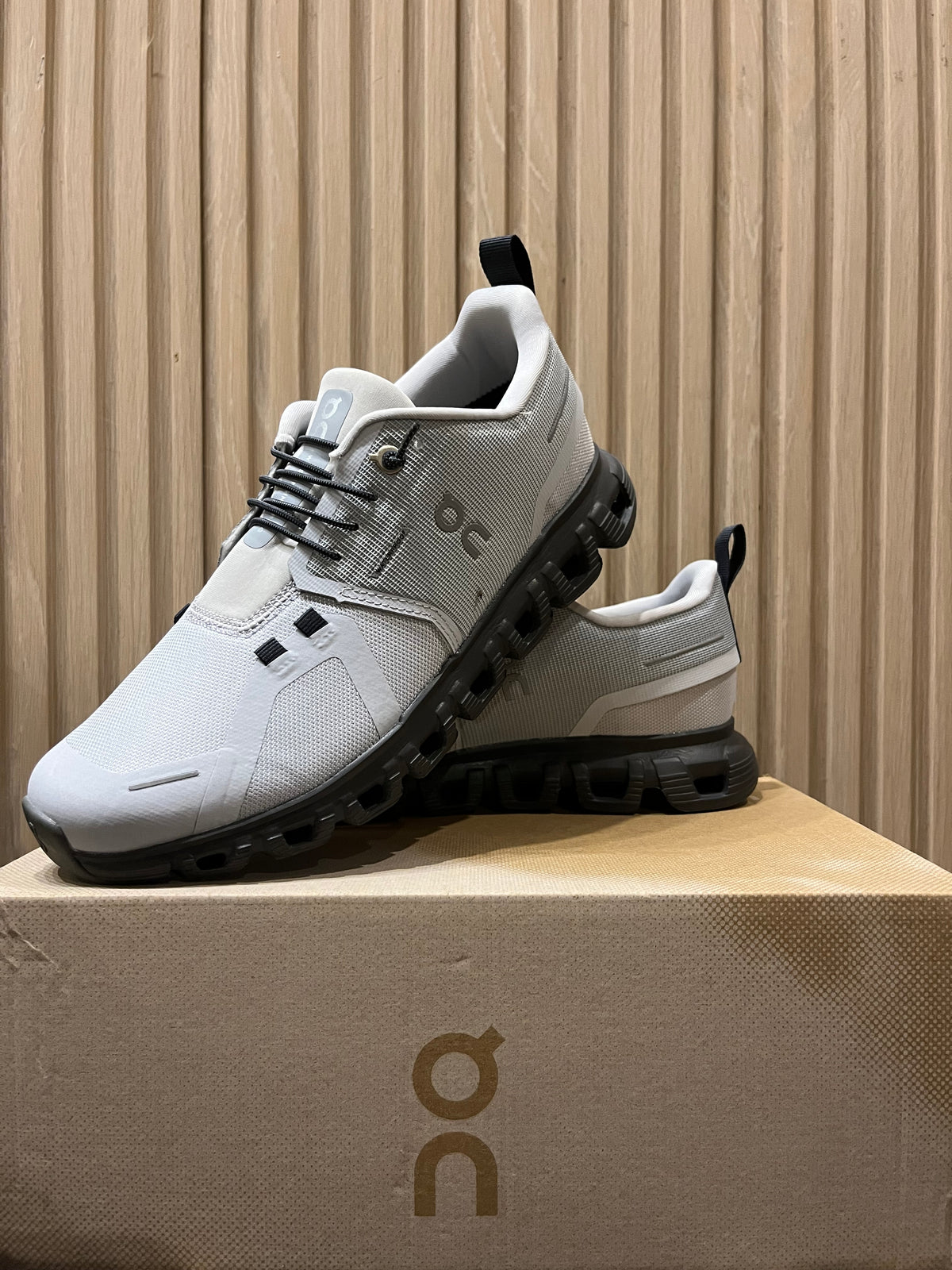 On Cloud 6 Waterproof