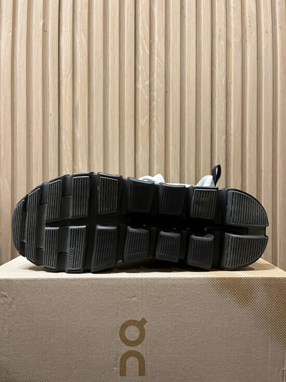 On Cloud 6 Waterproof