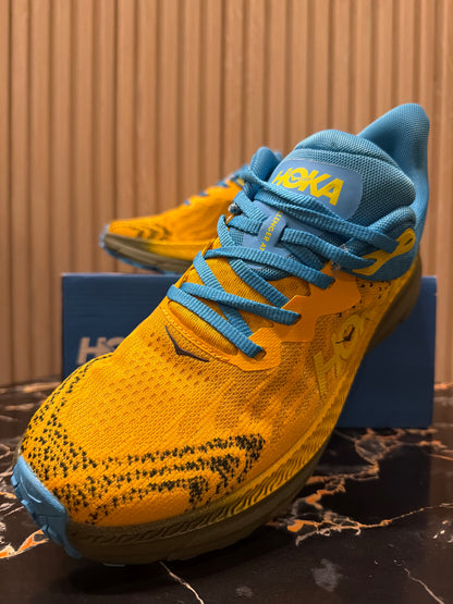 HOKA Challenger ATR 7