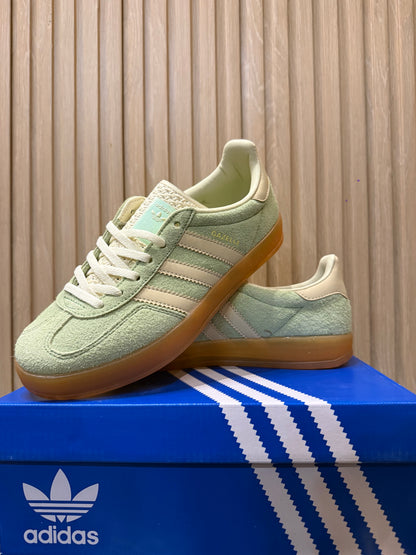 AD Gazelle || Women