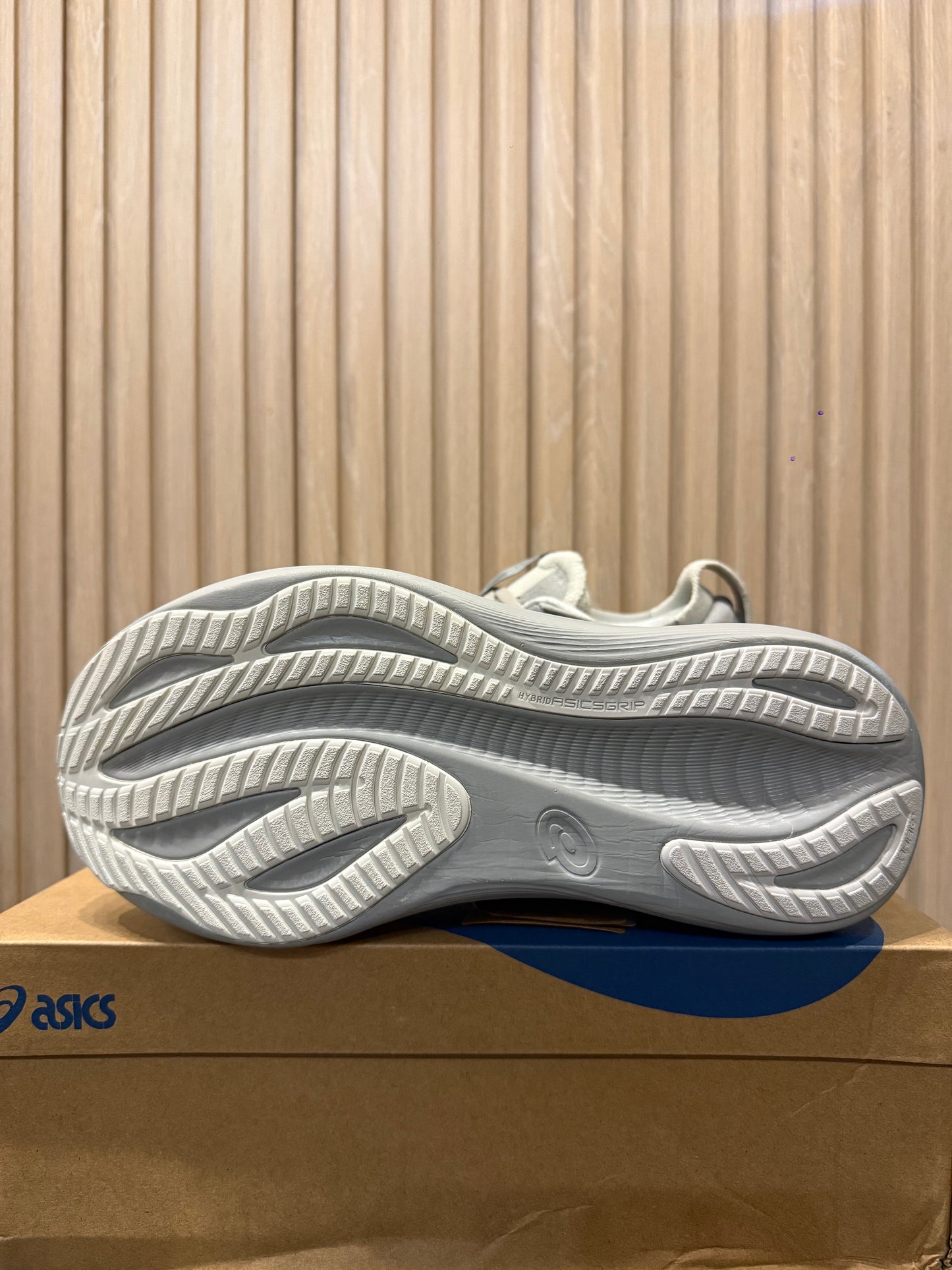 ASIX GEL-NIMBUS 27