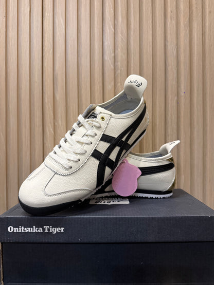 ONITSUKA TIGER