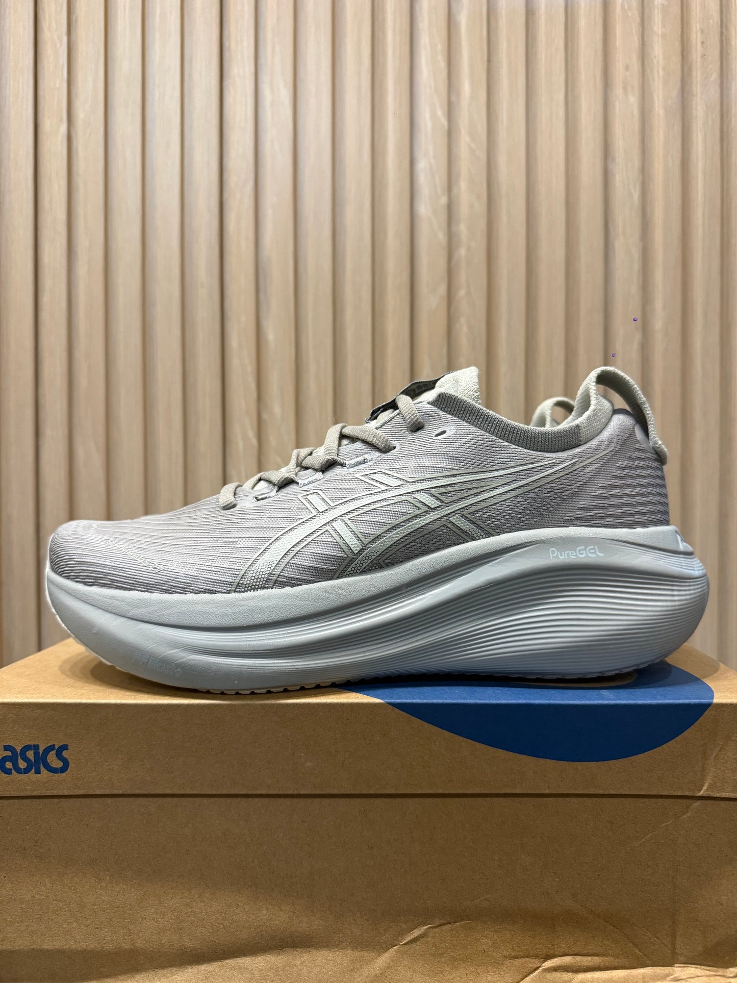 ASIX GEL-NIMBUS 27