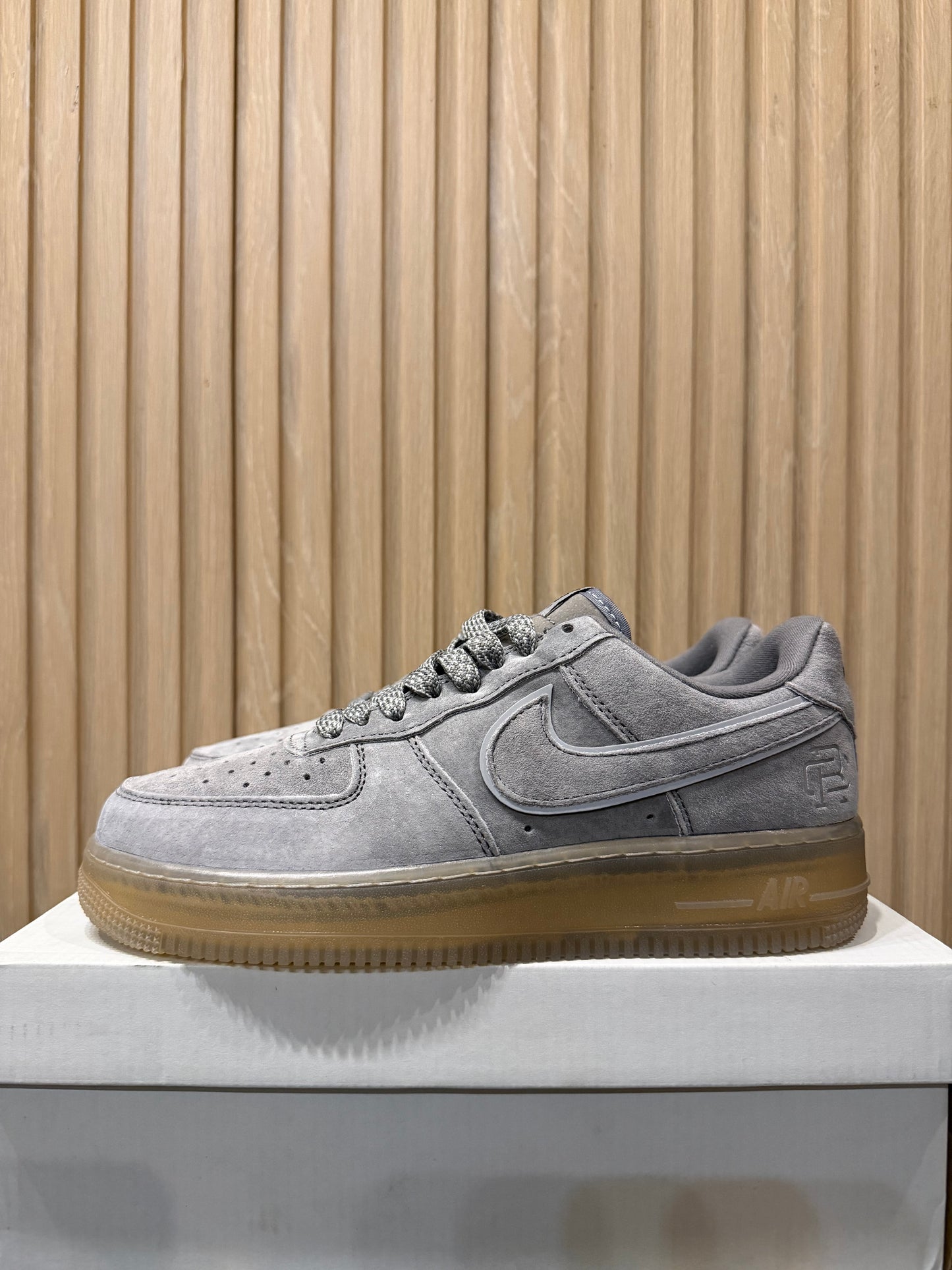 NIKE Air Force 1 (Champ X)