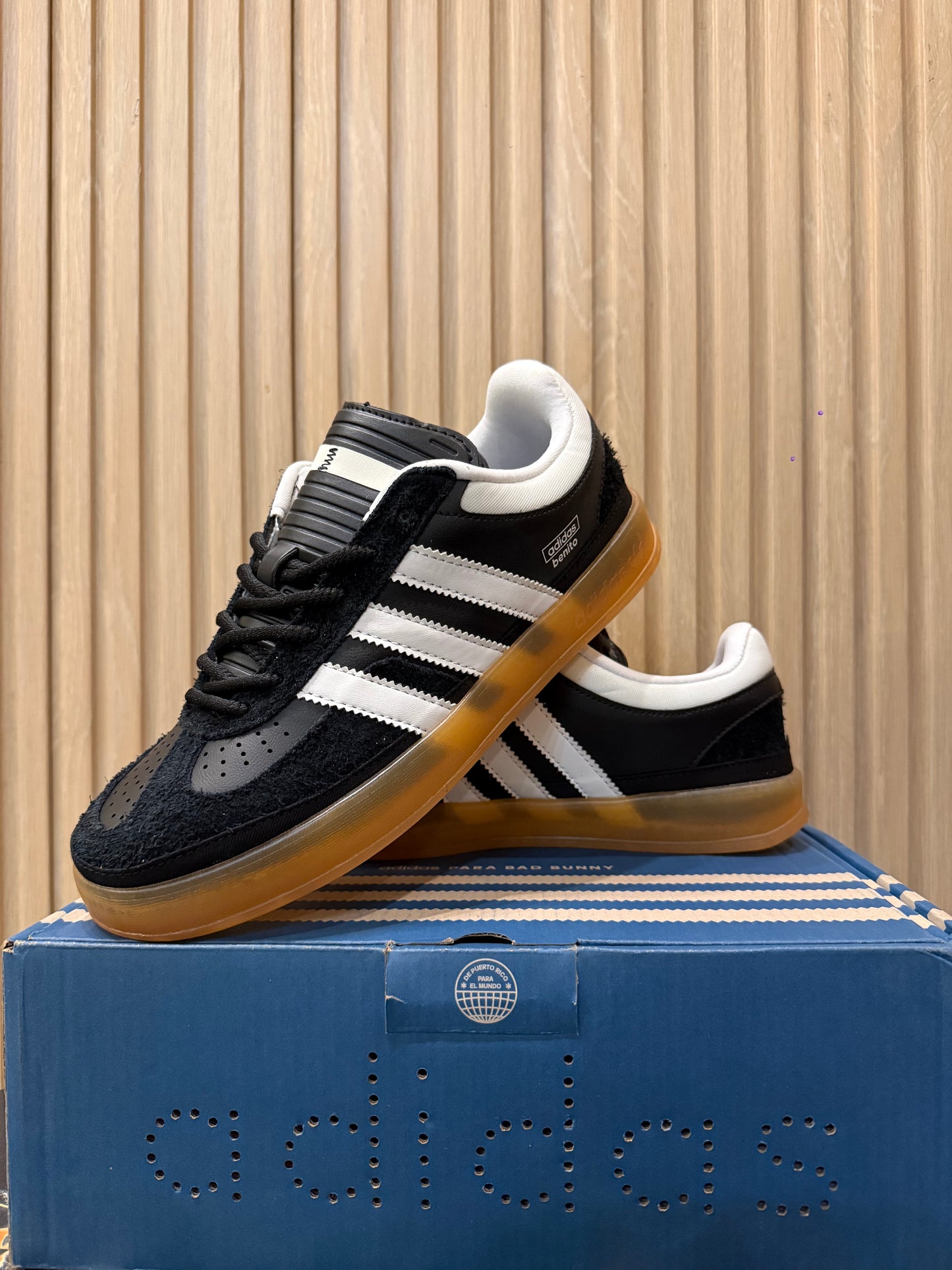 Adidas Bad Bunny (Benito)