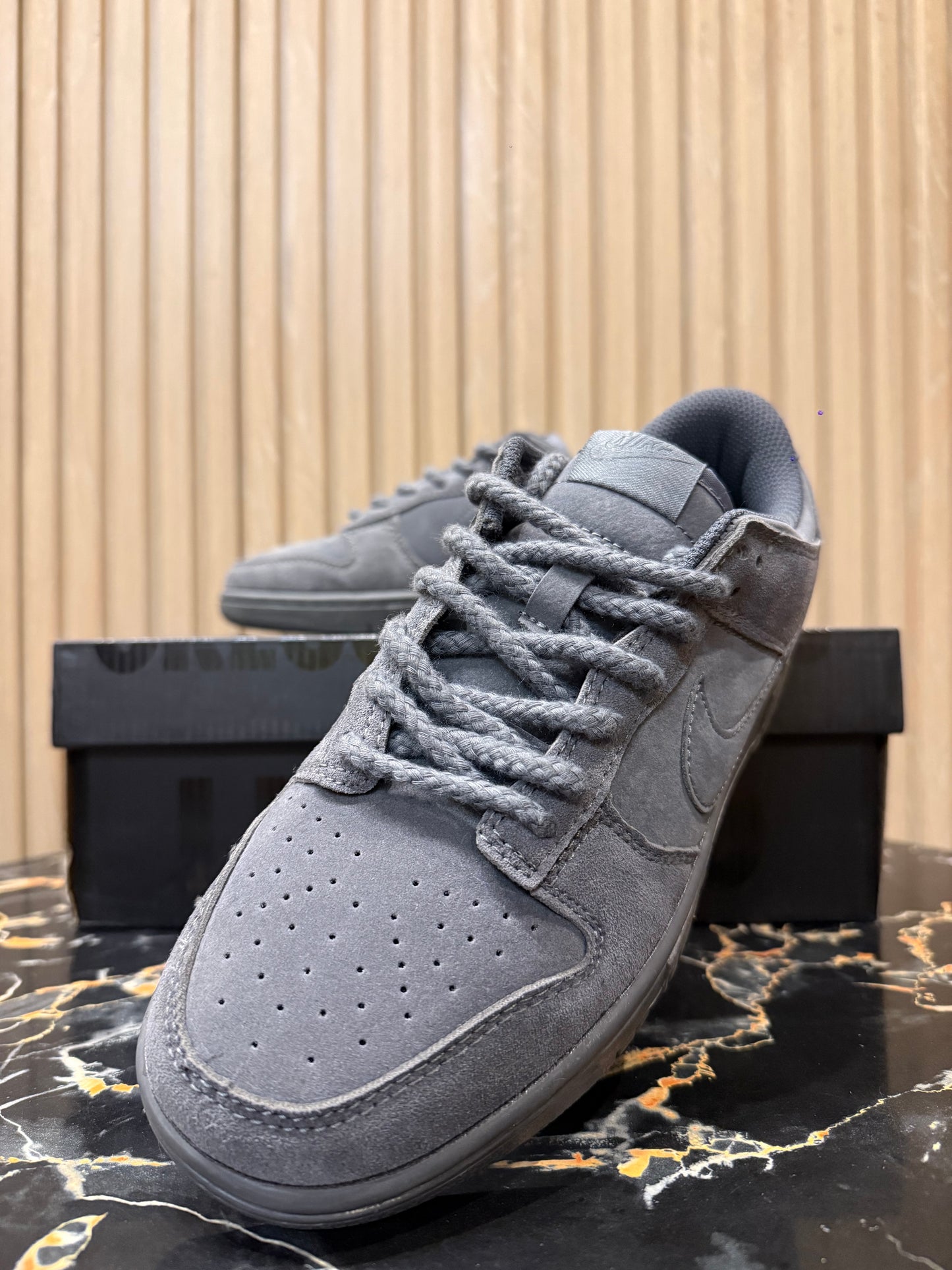 NIKE Supreme Dunks