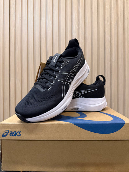 ASICS GEL-KAYANO 32