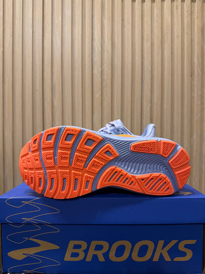 BROOKS GHOST 17