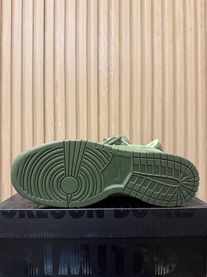 NIKE Supreme Dunks