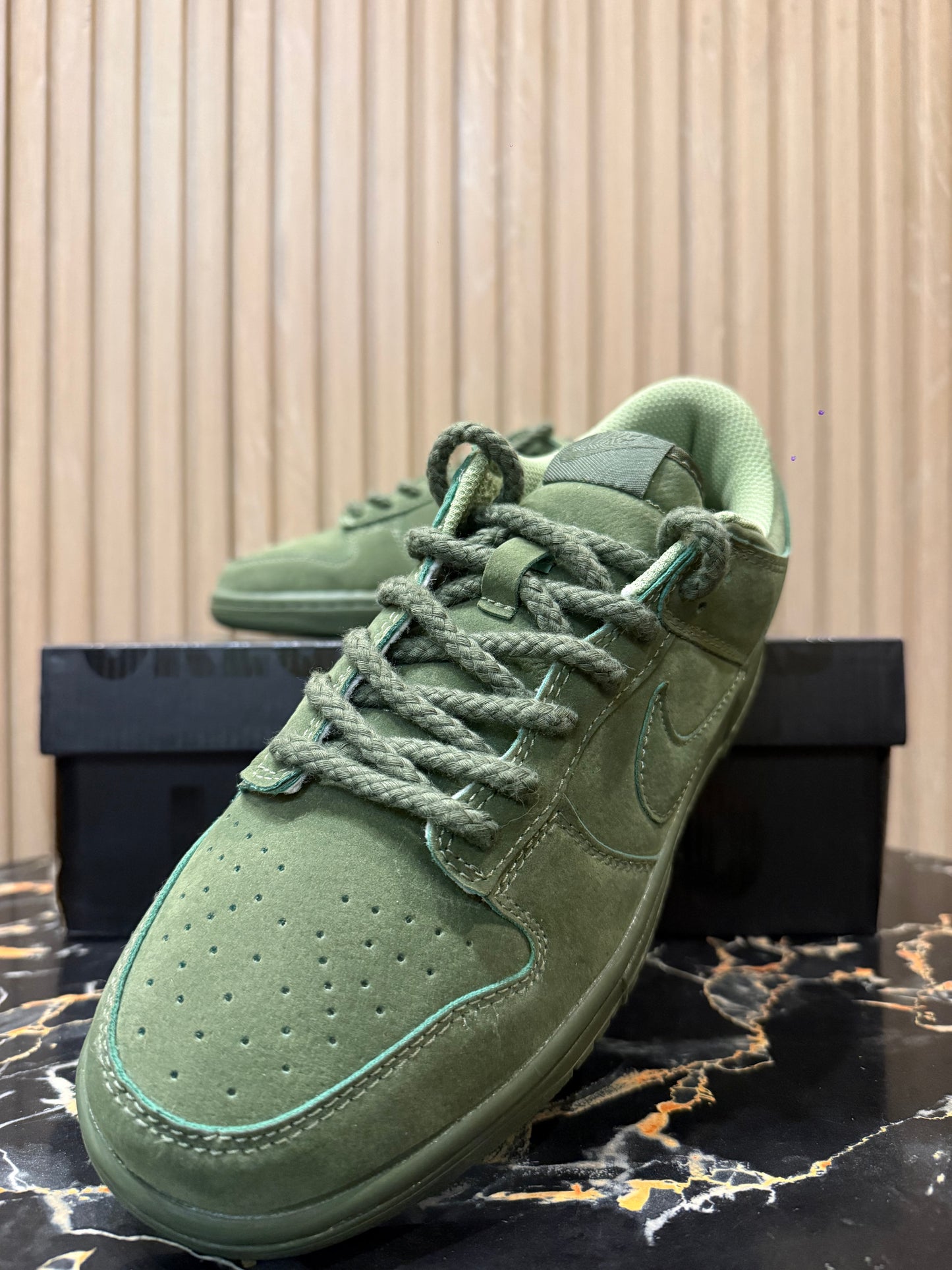 NIKE Supreme Dunks