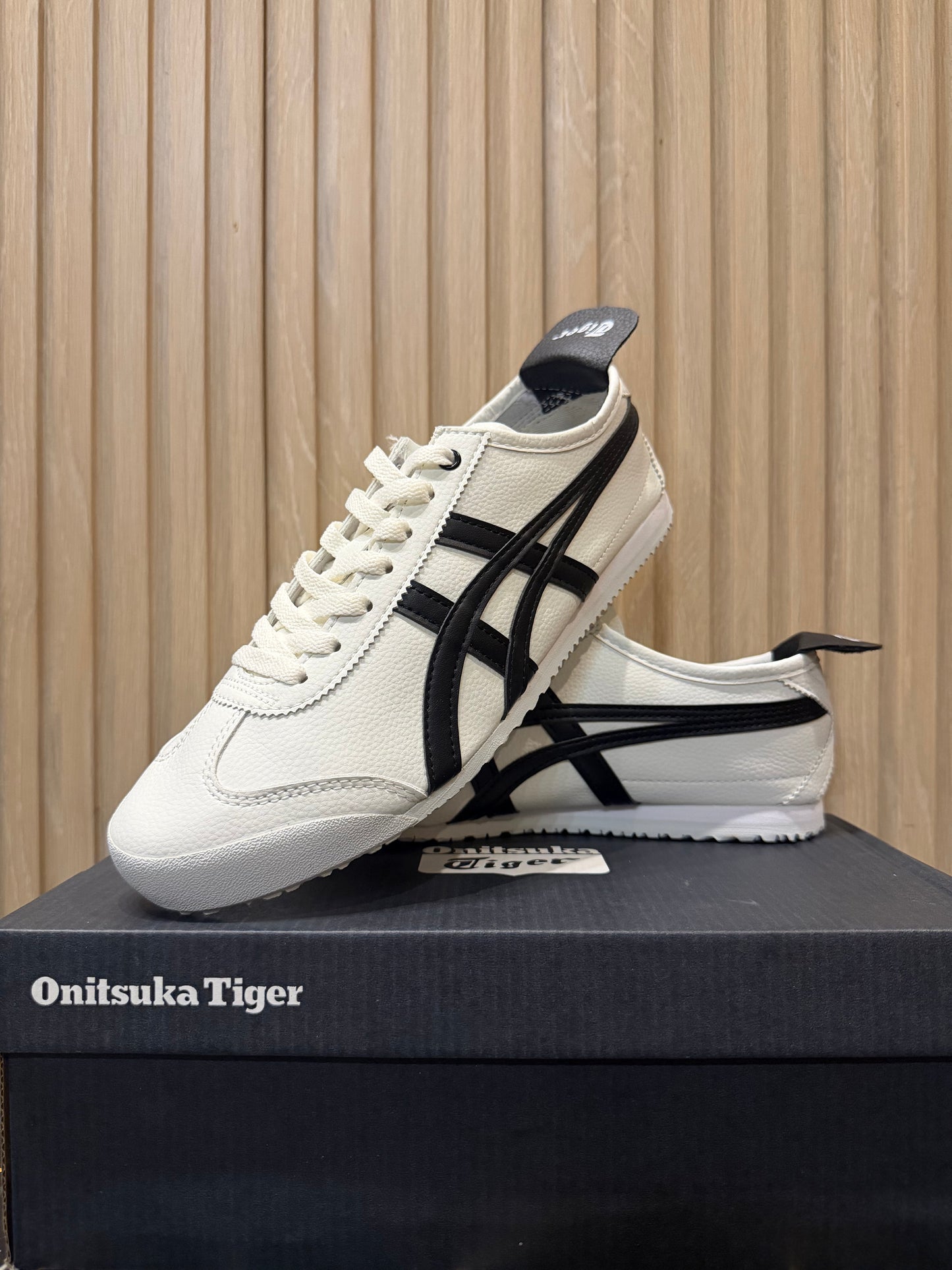 Onitsuka Tiger Mexico 66
