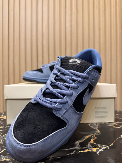 NIKE SB Dunks