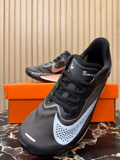 NIKE ALPHA FLY 6