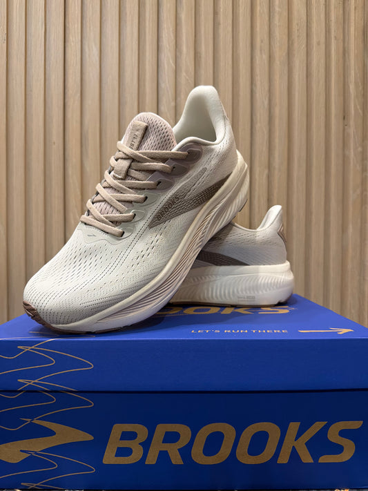 BROOKS GHOST 17