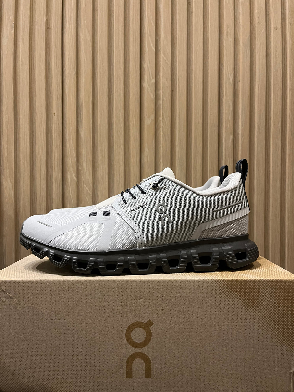 On Cloud 6 Waterproof