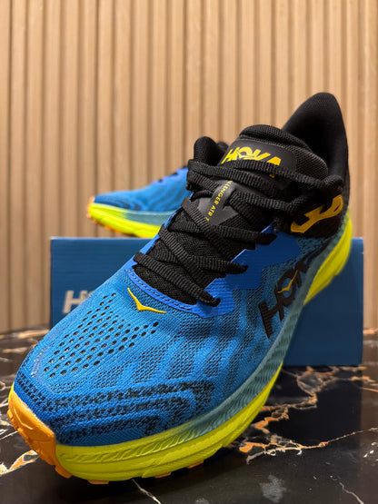 HOKA Challenger ATR 7