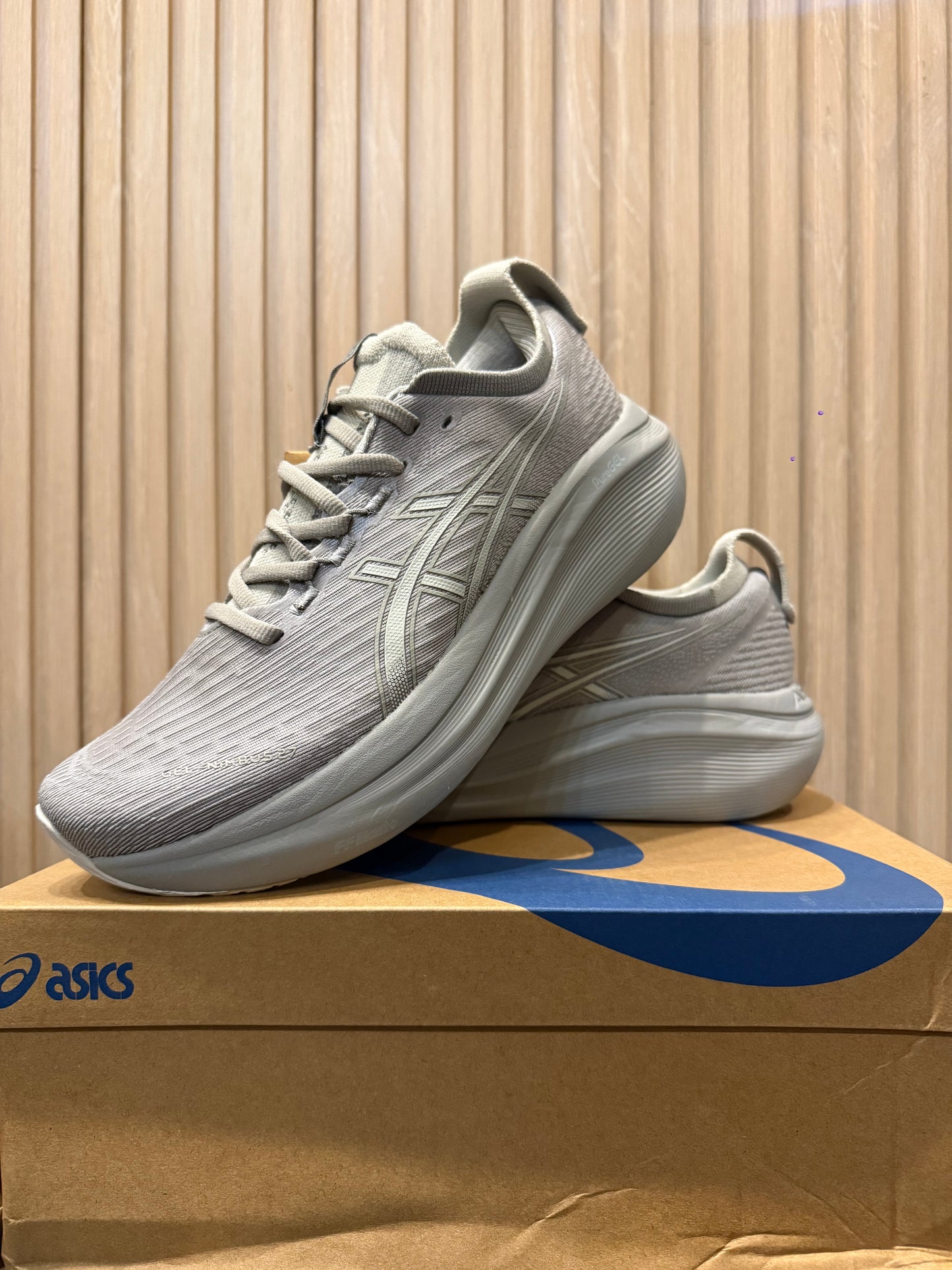 ASIX GEL-NIMBUS 27