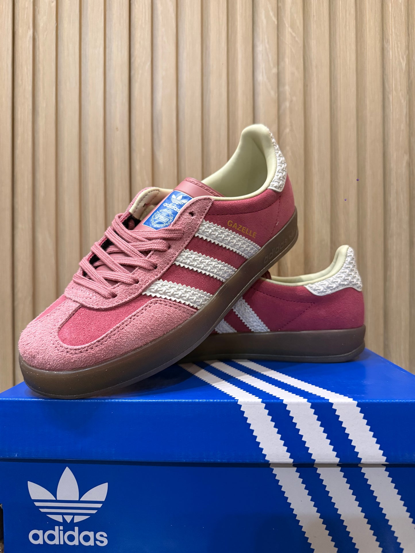 AD Gazelle || Women