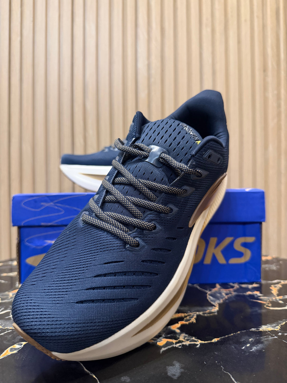 Brooks Glycerin Max 2