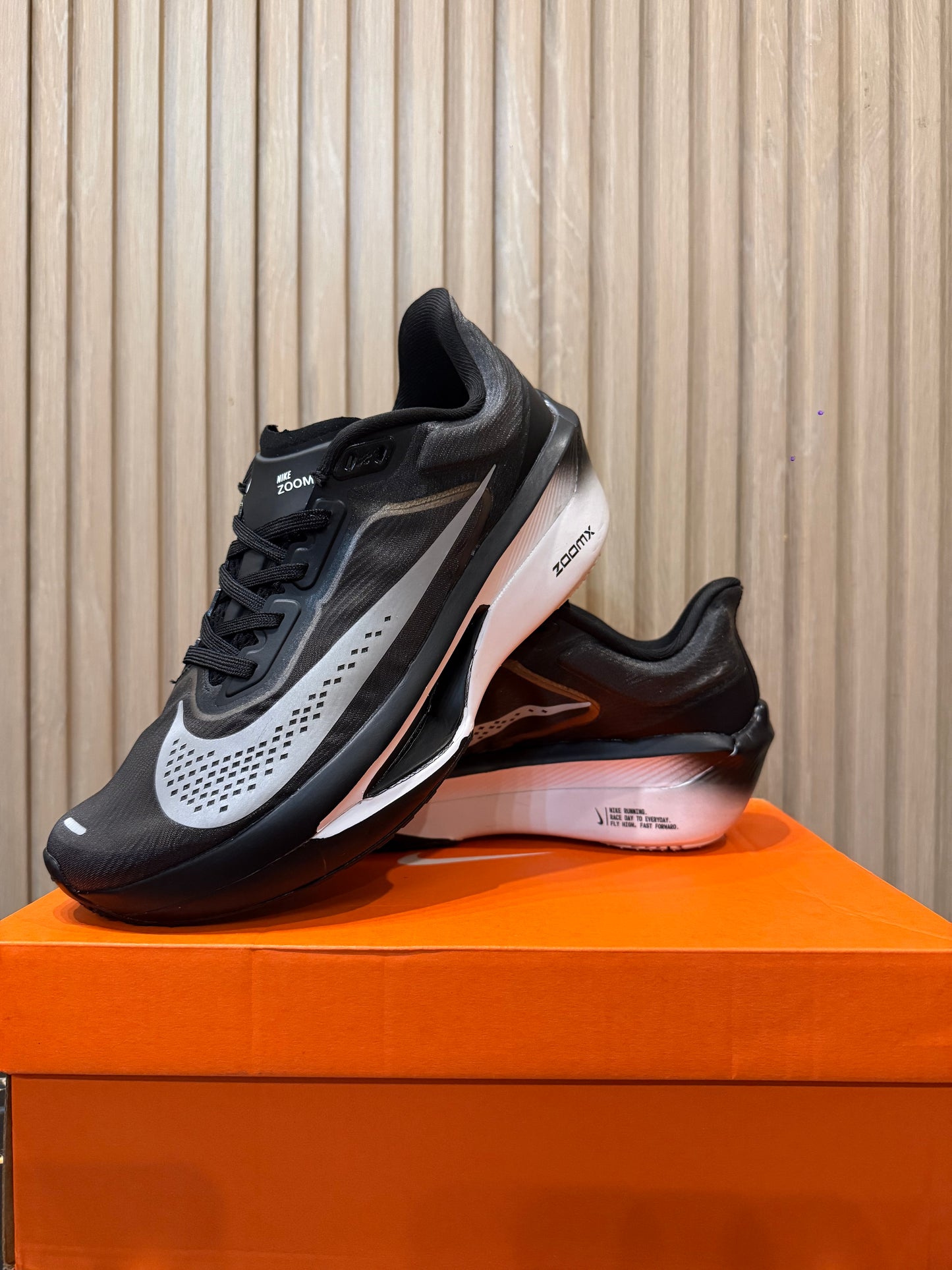 NIKE ALPHA FLY 6
