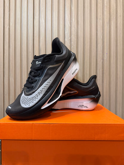 NIKE ALPHA FLY 6