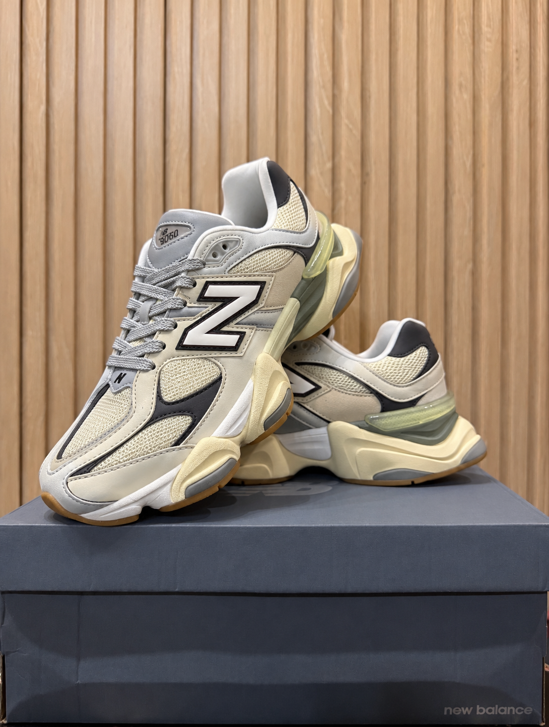 New Balance 9060