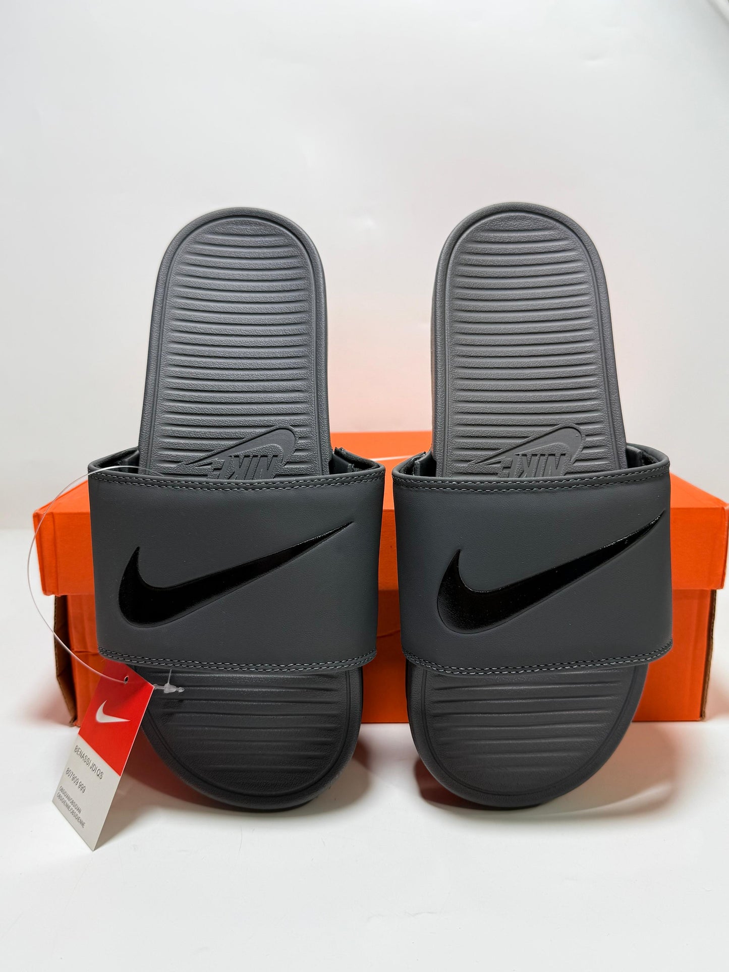 NIKE Slides