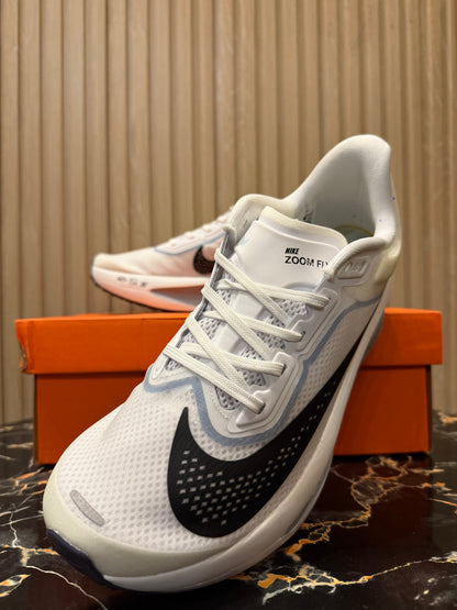 NIKE ALPHA FLY 6