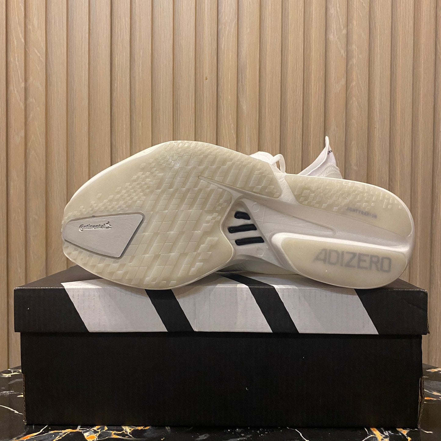 AD Adi-0 Adios Pro 4