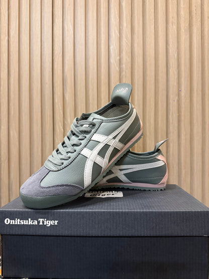 ONITSUKA TIGER