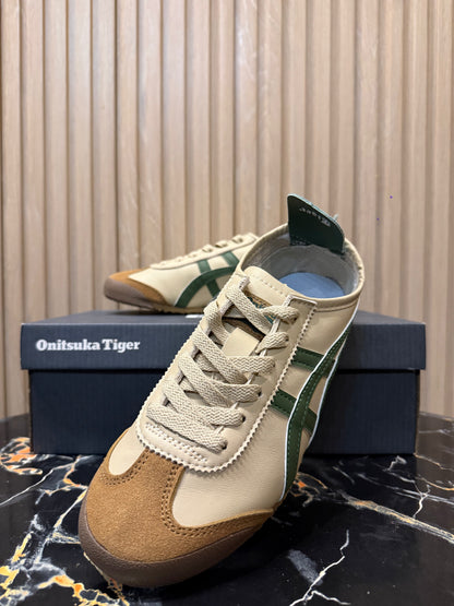 ONITSUKA TIGER