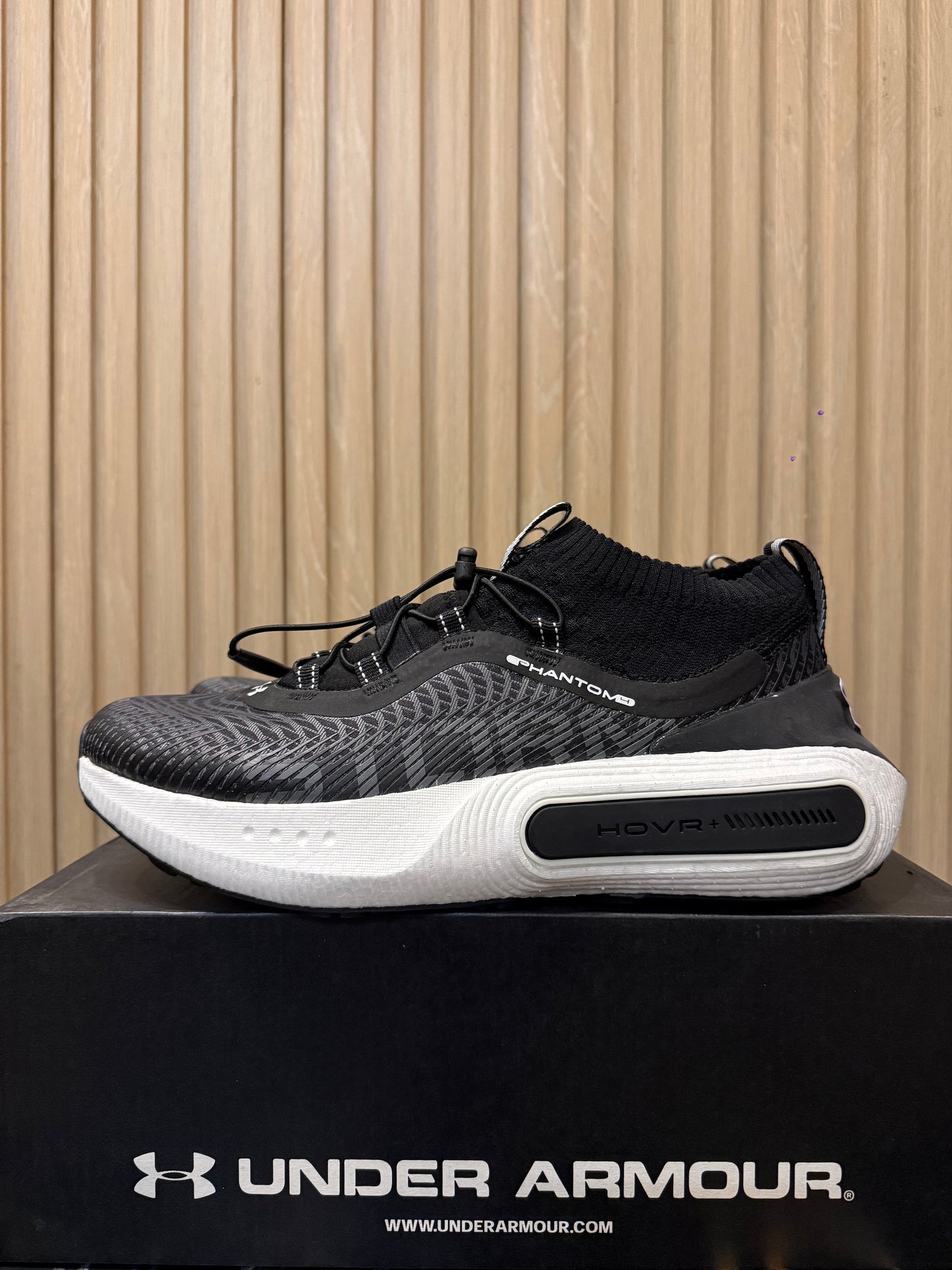 Under Armour Phantom 4