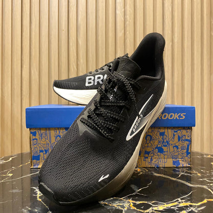 Brooks Hyperion Max II