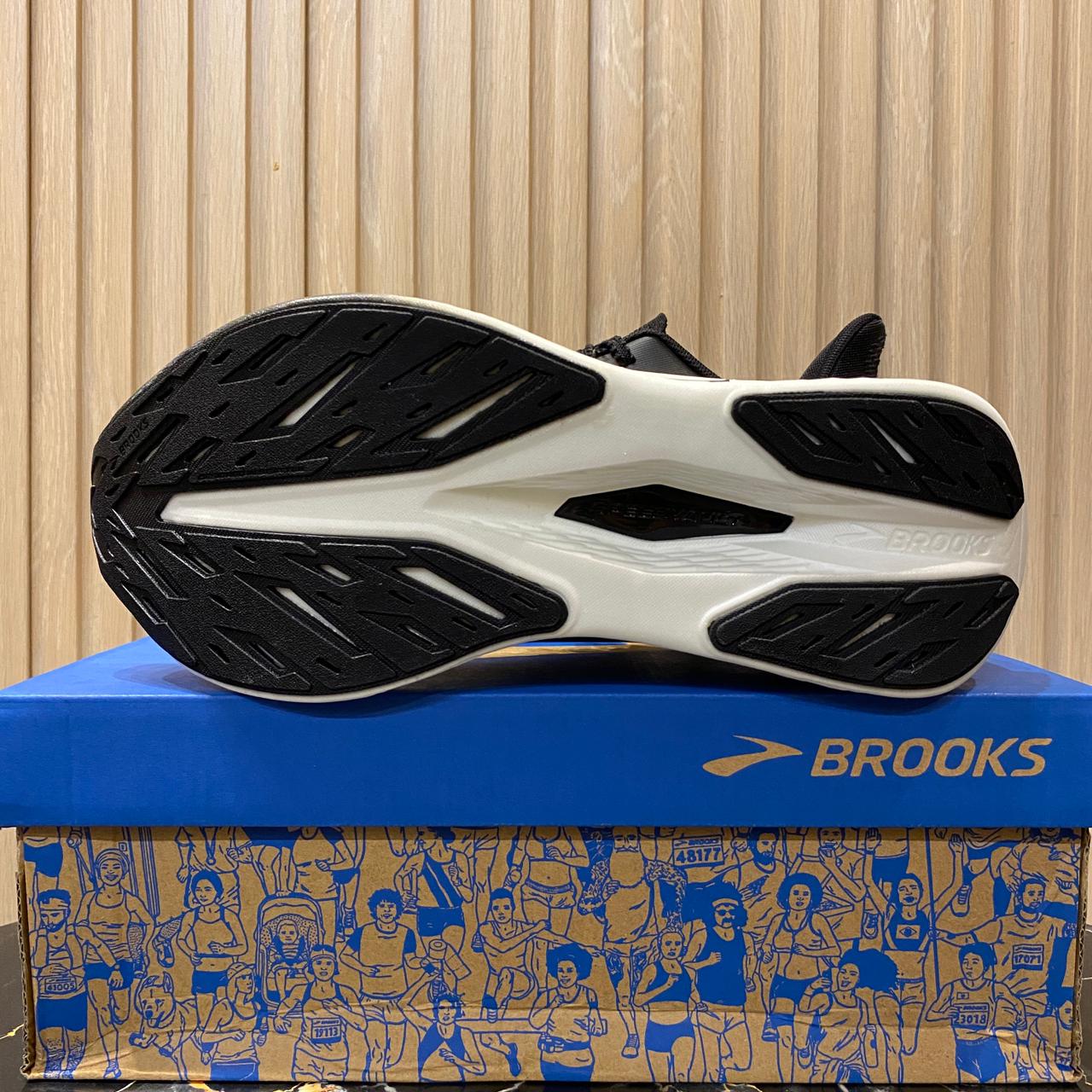 Brooks Hyperion Max II