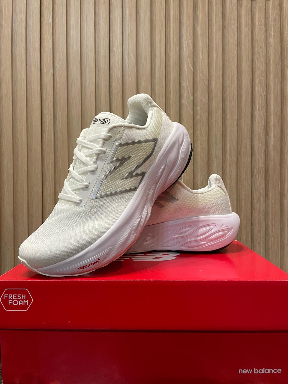 NEW Balance 1080