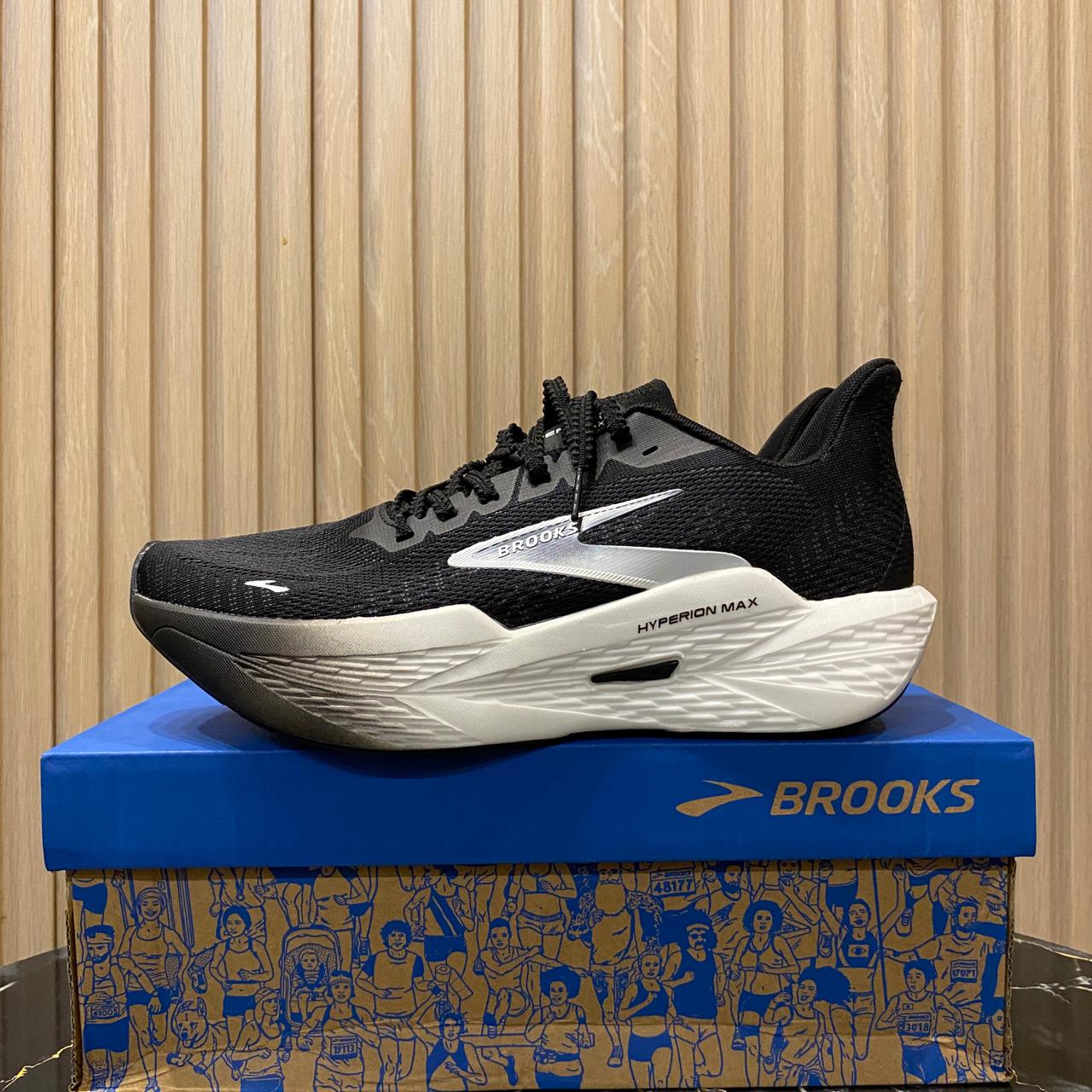 Brooks Hyperion Max II