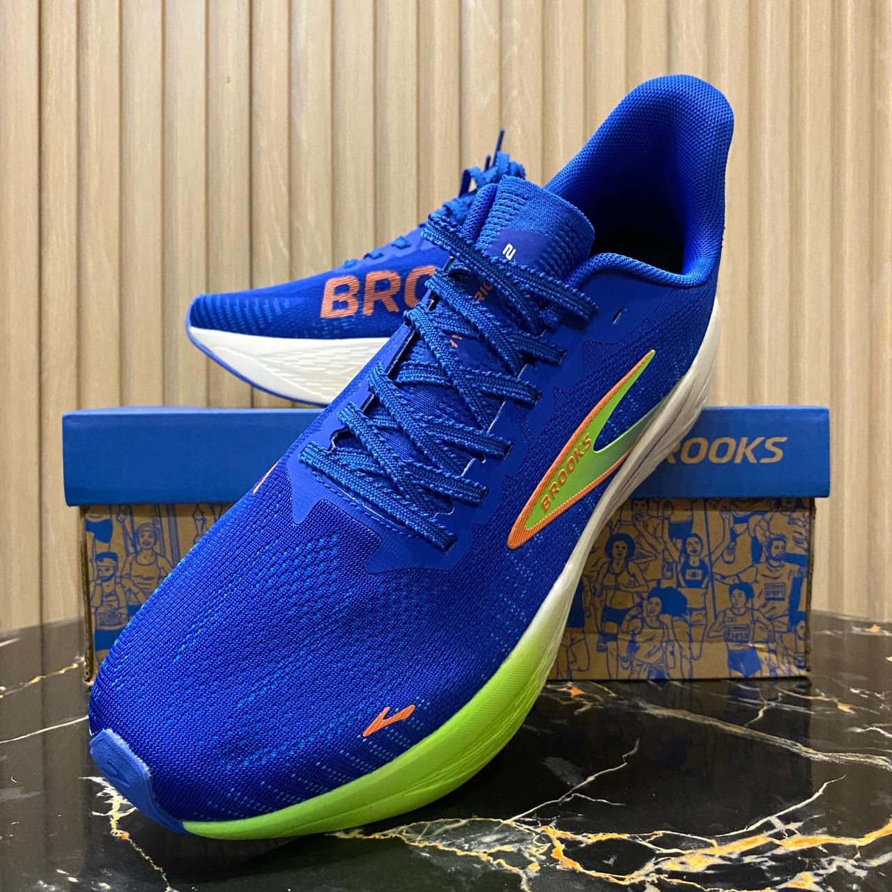 Brooks Hyperion Max II