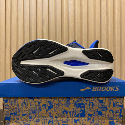 Brooks Hyperion Max II