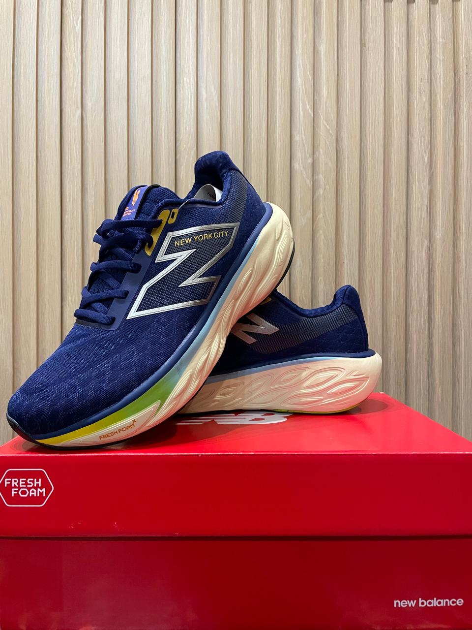 NEW Balance 1080
